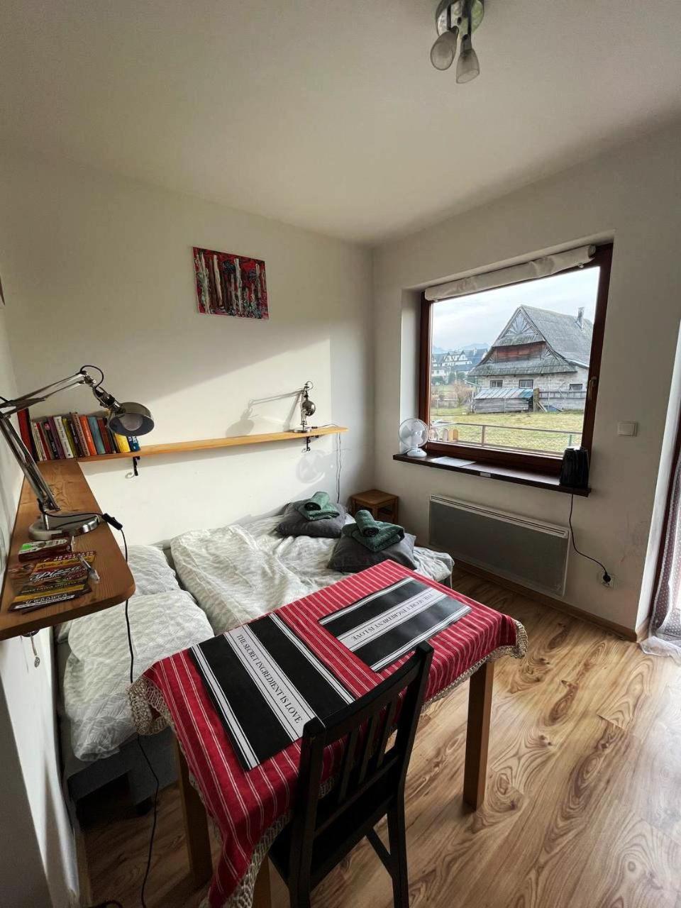 Mini-Apartment Z Pieknym Widokiem Na Tatry ムジャシフレ エクステリア 写真